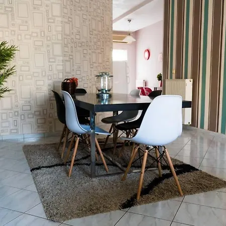 άνετο διαμέρισμα κοντά στην παραλία Apartment Faraí